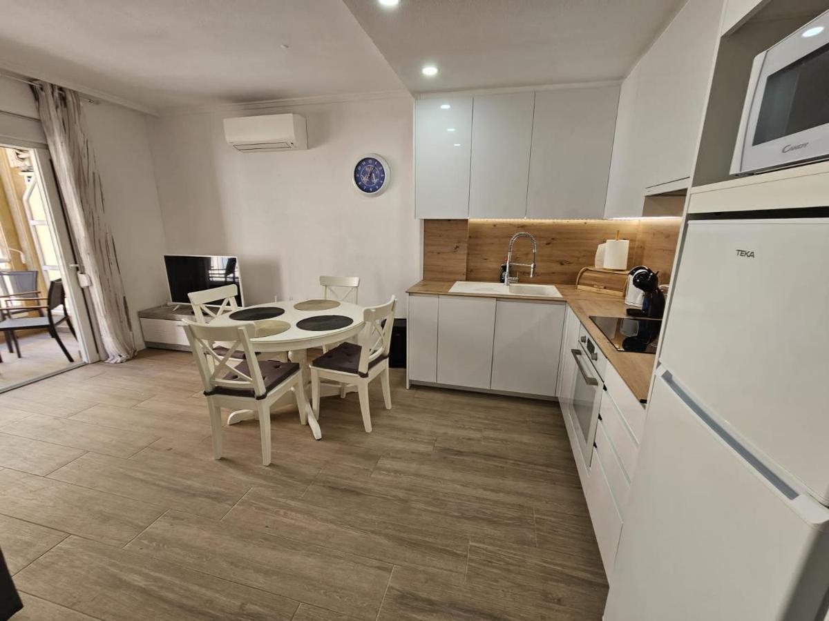Hda Apartment 2. Торевиеха Екстериор снимка